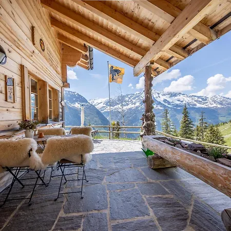 Taellihuette Inn *