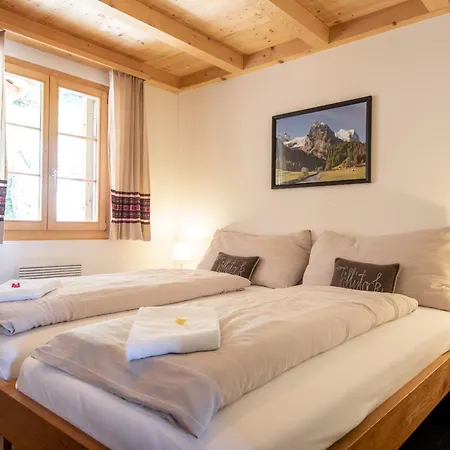 Taellihuette Inn *